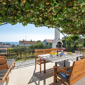 House Ingrid , Pula Croatie