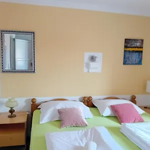  Appartement D,apartman